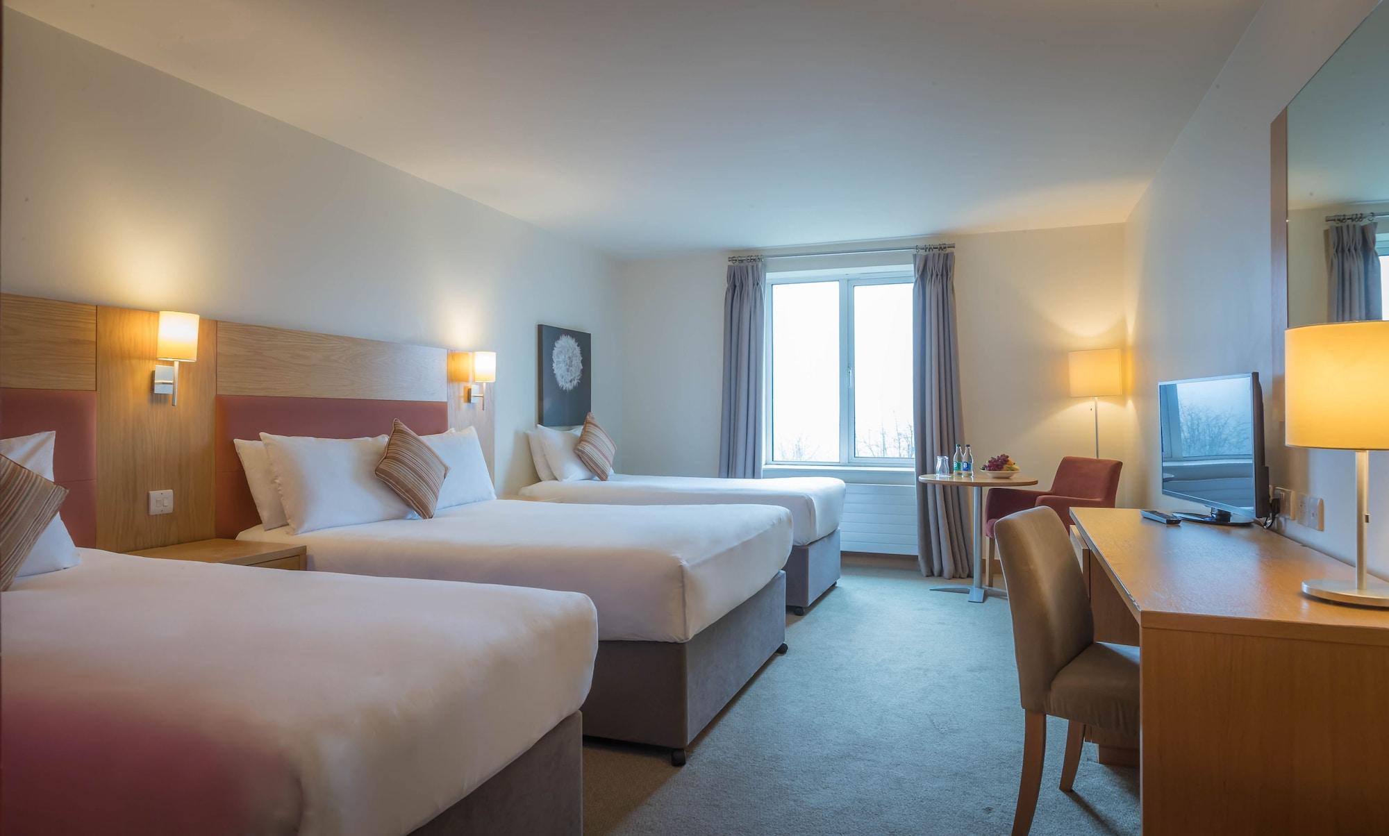 Maldron Hotel Portlaoise Экстерьер фото