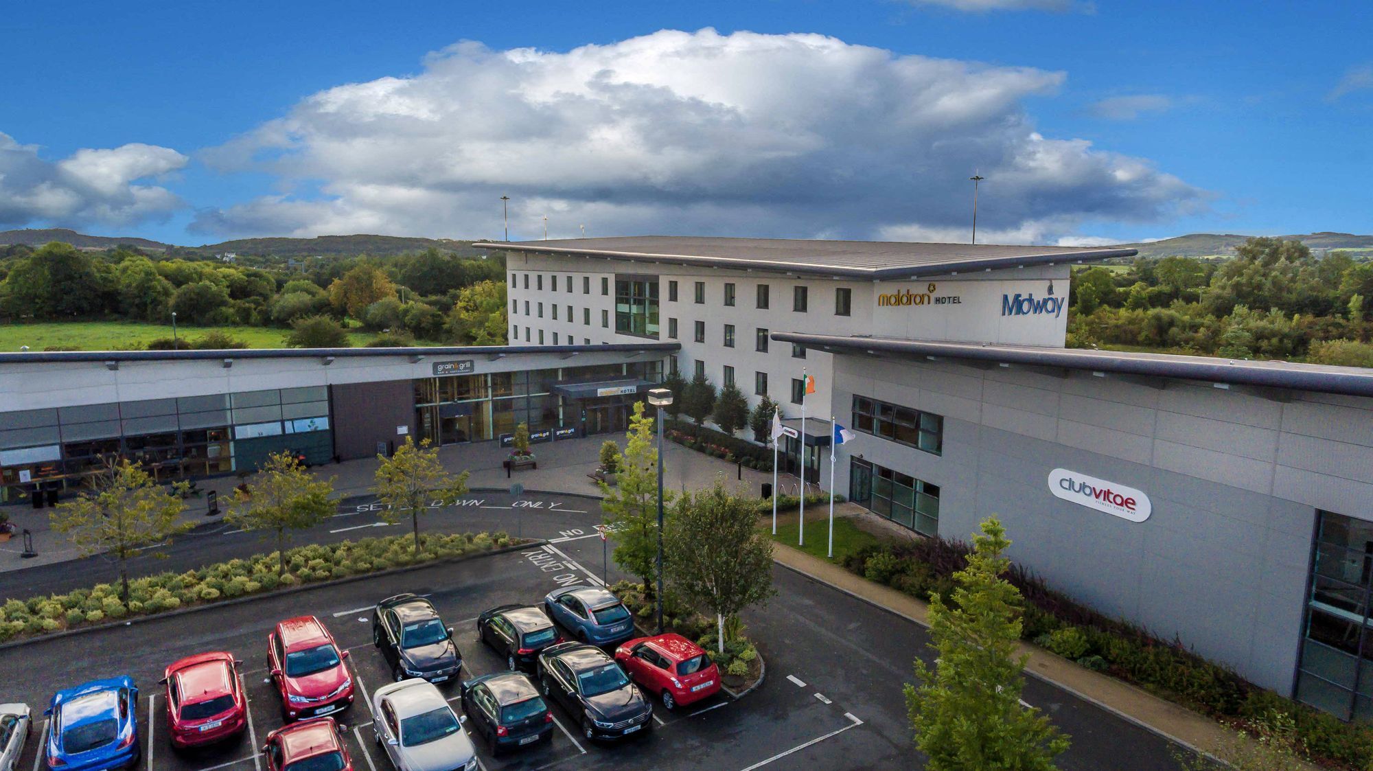 Maldron Hotel Portlaoise Экстерьер фото