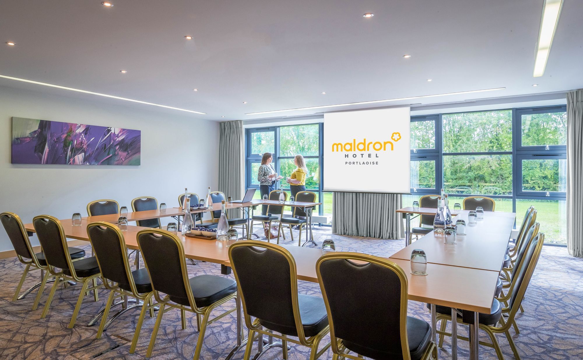 Maldron Hotel Portlaoise Экстерьер фото